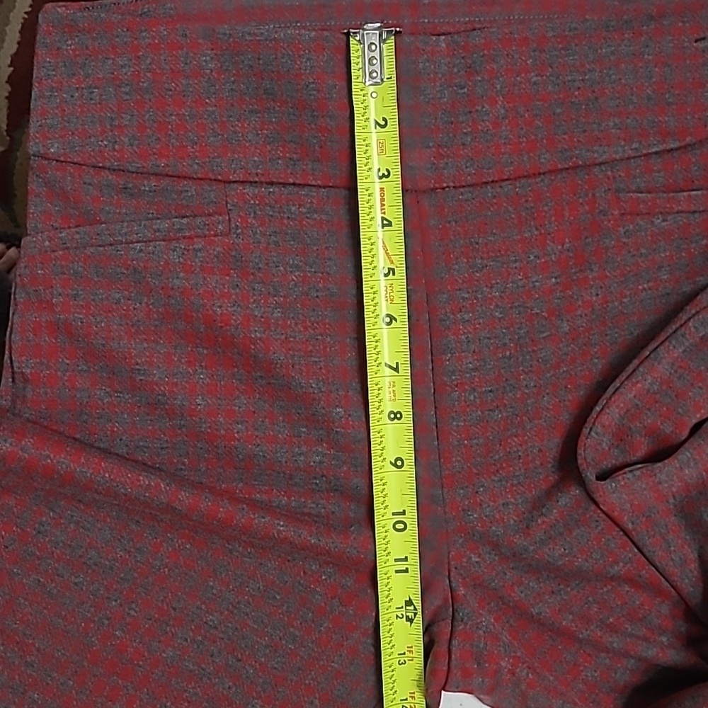 7th Avenue Design Studio Red & Grey Plaid Pullon Pants size Medium - Picture 10 of 10